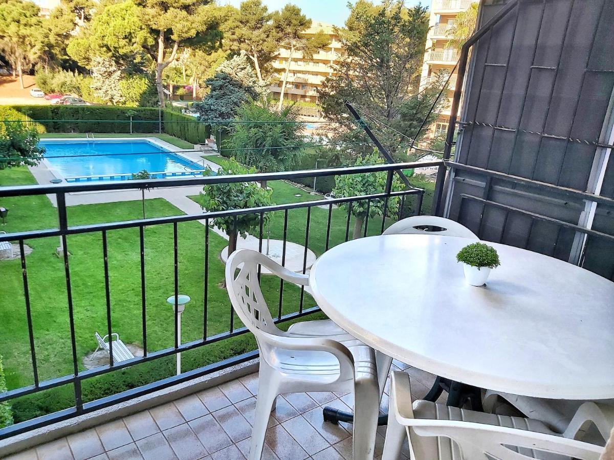 Apartamentos Casanostra 살루 외부 사진